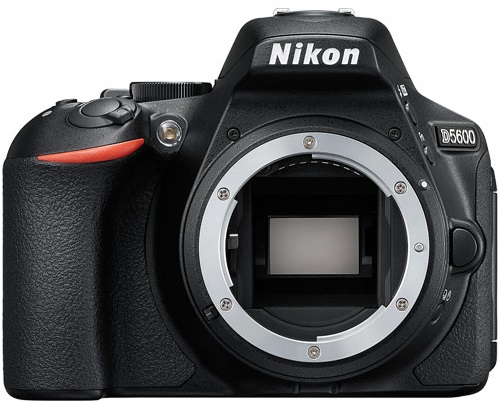 NikonD5600 週末セール開催中
