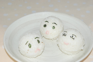 (3)内蔵ストロボあり