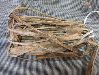 里芋の葉枝