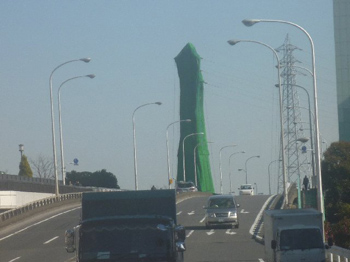 送電線の鉄塔