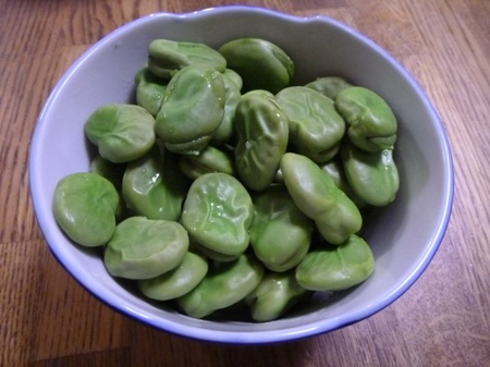 空豆の塩茹で