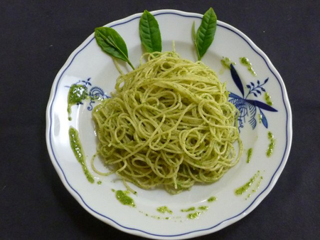生茶葉のジェノベーゼ