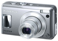 写真：FinePix F31fd 正面