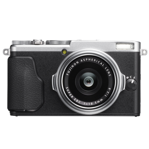 製品写真：富士フイルム X70 シルバー