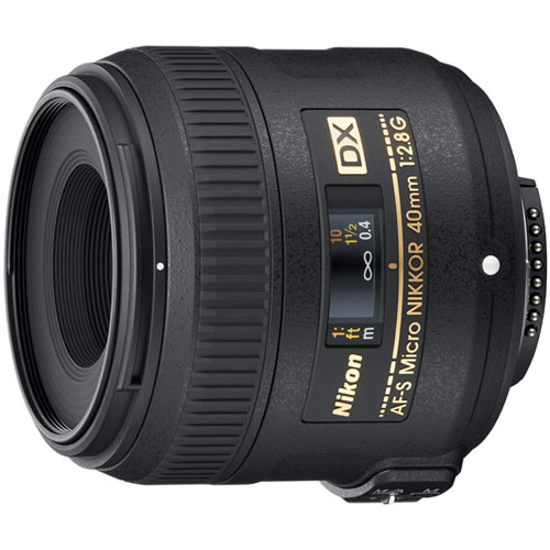 製品写真：ニコン AF-S DX Micro NIKKOR 40mm f/2.8G