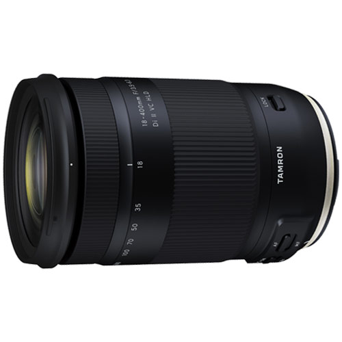 製品写真：タムロン 18-400mm F/3.5-6.3 Di II VC HLD ニコン用