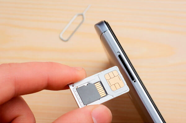 microSDカードをAndroidに装着